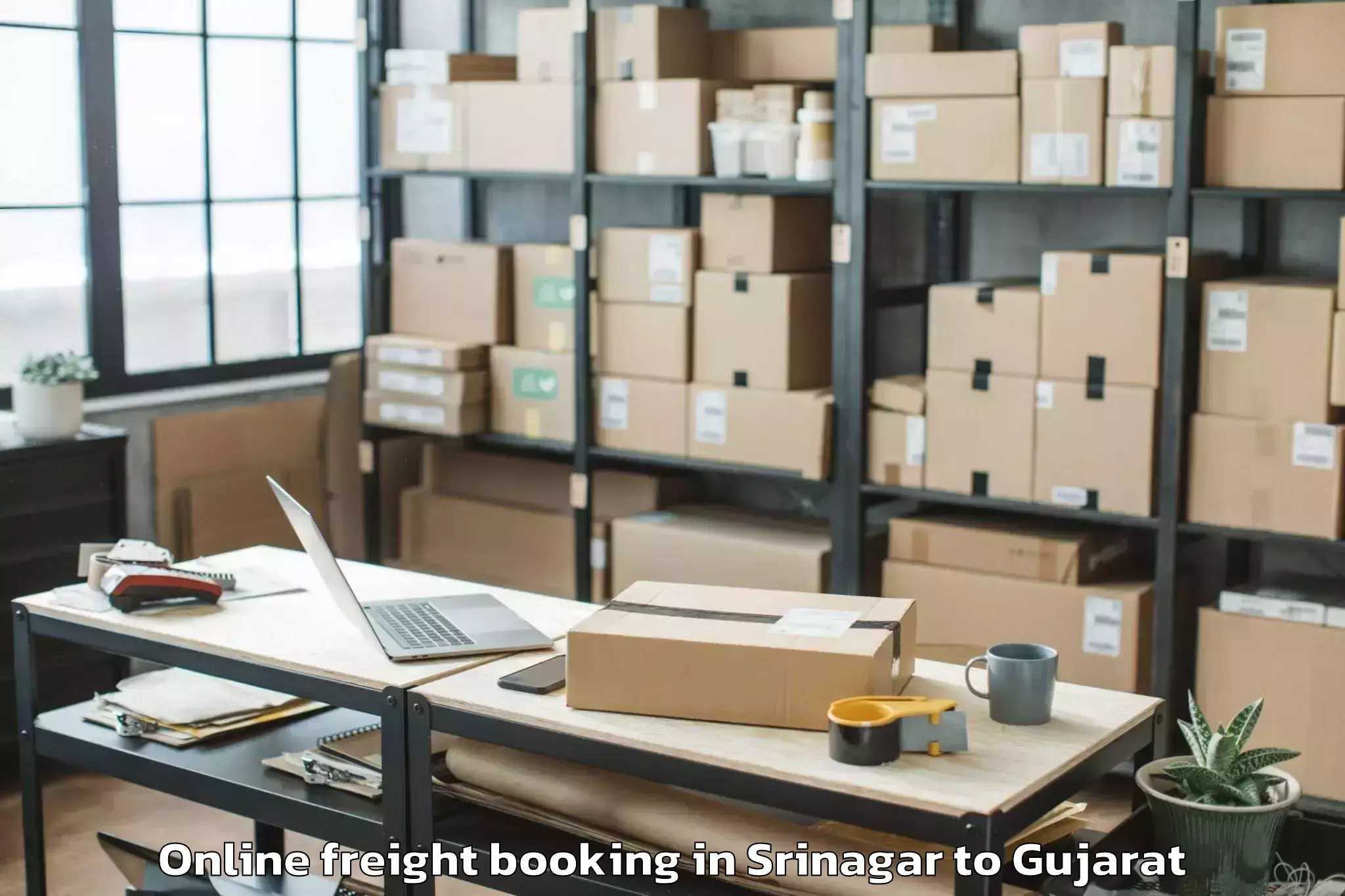 Efficient Srinagar to Karjan Online Freight Booking